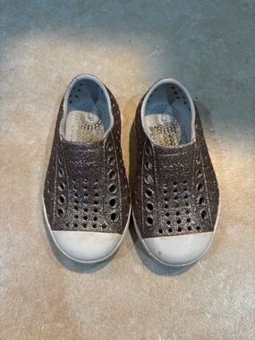 Native Shoes Kids Glitter Slip-On Water Shoes in Dark Brown